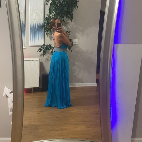 Aqua Maxi Gown – Colors of Fashion, NWT - Picture 5 of 15